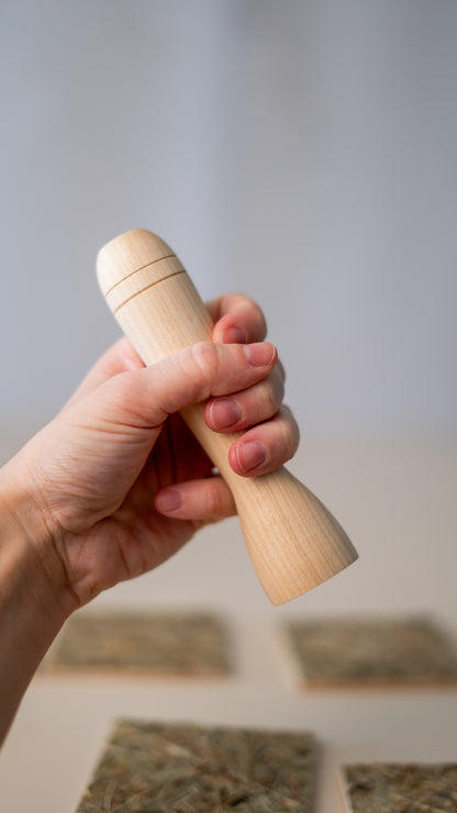 Wooden Ergonomic Handle with Magnet